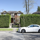 Illustration for article titled Pics from the Curbside: 2018-04-22 to Kerrisdale